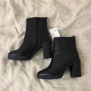H&M Black Heeled Ankle Boots with Faux Fur Lining Size 5.5 US/36 EUR (NWT)